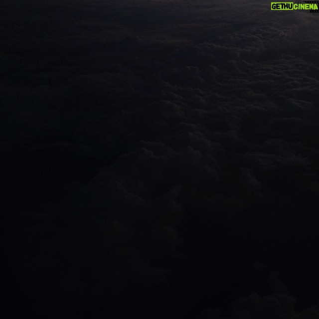 Ari Wegner - 48 Likes - Waves of the sky