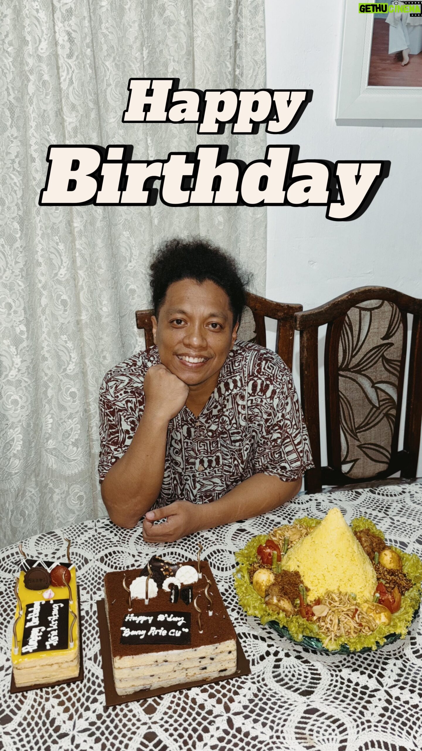 Arie Kriting - 47.3K Likes - Selamat ulang tahun Bapak Satriaddin.
Semoga kedepan banyak hal baik menghampiri
Banyak teman yang membawa kebaikan dan kesuksesan dunia dan akhirat.
Dilindungi dari hal hal buruk
Dan semoga selalu dalam keadan sehat, kuat jasmani dan rohani.
Aamiin Ya Allah.