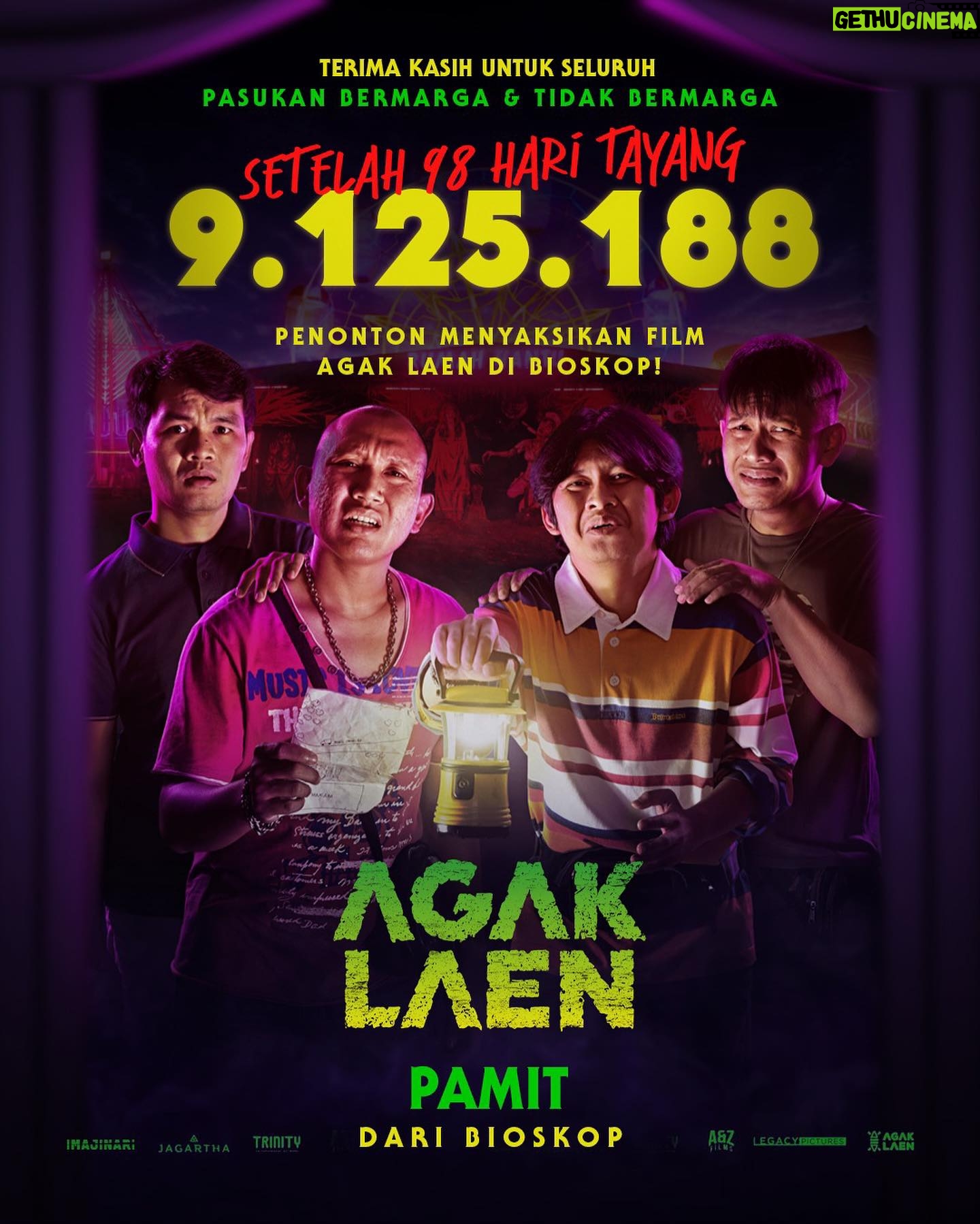 Arie Kriting - 17.4K Likes - Sebagai Bos Pasar Malam, saya haturkan terima kasih untuk semua yang sudah mampir. Mohon maaf jika ada kekurangan, sampai jumpa di film AGAK LAEN 2 yang akan tayang pada tahun.., eh hampir aja keceplosan. 🥰🙏🏽
.
#AGAKLAEN #FilmIndonesia