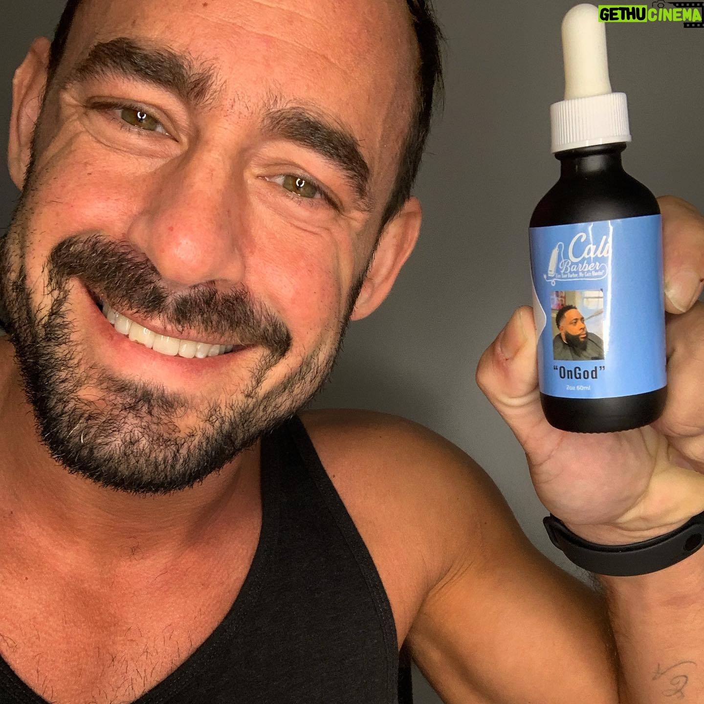 Ariel Levy - 574 Likes - This is the Season for a Beard Massage With @cali41510 💈 🧔♂️