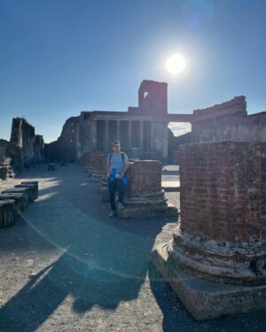 Arifin Putra Instagram - A walk back in time in Pompeii