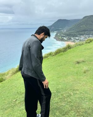 Arifin Shuvo Instagram - Don’t grieve. Anything you lose comes round in another form.

Rumi

53 days