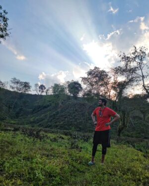 Arifin Shuvo Instagram - Your time is limited, so don’t waste it living someone else’s life. Don’t be trapped by dogma... which is living with the results of other people’s thinking💚

#hope #life #living #peace