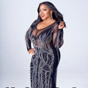 Arlene Martin Instagram - Meet thee Emmy Nominated Hair Design Team of PValley Season 2……“To be a boss is one thing but to be a leader is the true definition of your inner responsibility to treat your team with dignity, respect and to hold them up high. To  witness my team thrive in their creative gifts without any limitations was inspiring to say the least.  We all thrive by being our absolute best selves in every area of our lives. This award winning team exemplified greatness in every wig, every haircut, and every hairstyle.” ~ Arlene Martin
Thank you @imaromag for celebrating this phenomenal team! We are truly walking on clouds of greatness!
May | June 2024 Cover Feature @arlenemartinhair
Magazine @imaromag
Photographer @skyywonders
Photos Retouched by retouch_stasia
Creative Director & Styled by @avnahlong 
Black Rose Tulle Gown by @avnah
Photography Assistant: @shotsby_brioh
Studio: @railartstudios