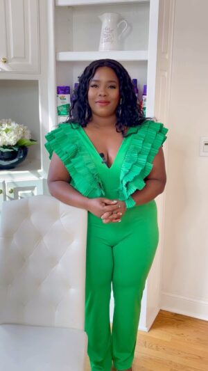 Arlene Martin Instagram - Join me today as I take over @palmers TikTok homepage at 12 noon! Can’t wait to see everyone!