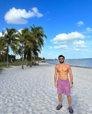 Arman Tsarukyan Instagram - Southernmost point 🌴