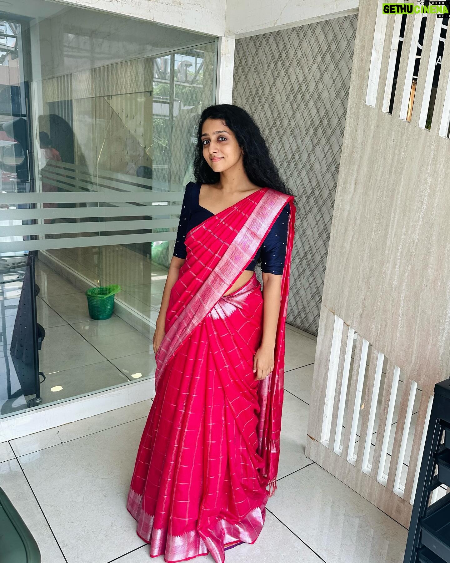 Arsha Baiju - 72.1K Likes - A No Makeup Dhawani Look🥶❤️
#dhawani