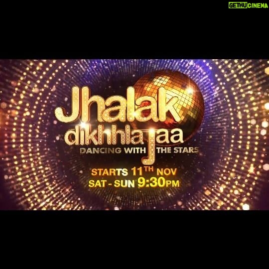 Arshad Warsi - 79.4K Likes - Dekhegi Zameen,
Dekhega Falaq,
Dance Ki War,
Sitaron Ki Jhalak,
Jhalak Dikhhla Jaa.
Dekhiye 11th Nov se #JhalakDikhhlaJaa, Sat-Sun raat 9:30 sirf #SonyEntertainmentTelevision par.
@malaikaaroraofficial @farahkhankunder @arshad_warsi @shoaib2087 @sangeetaphogat57 @karunakanchan @adrijasinha__
#NewShow #JhalakDikhhlaJaaOnSonyTV