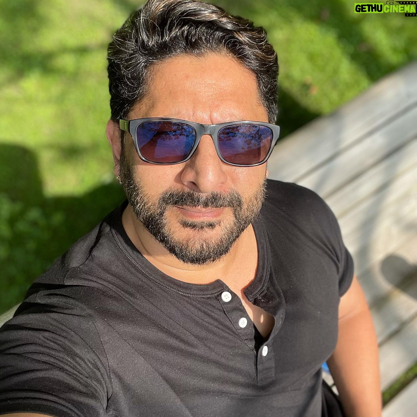 Arshad Warsi - 44.7K Likes - Enjoying the morning sunlightā¦