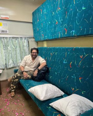 Arshad Warsi Instagram - My dream come true - actually in a train on a long journey.. thanks to the promotions of #BachchanPandey @nadiadwalagrandson