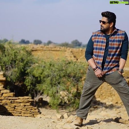 Arshad Warsi - 108.2K Likes - Wrapped up Bachchan Pandey. This film is going to be very close to my heart, because I met some of the most talented & really wonderful people. Kriti, Jacqueline, Akshay, Sajid, Farhad & of course the crew.... thank you so much 🙏
@nadiadwalagrandson @wardakhannadiadwala @akshaykumar @farhadsamji