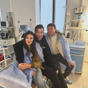 Artem Milevskyi Instagram - Na dniah pobivali s @srg_toto v istoricheskom dlia menia meste!!! @rajering_clinic!!Hochu virazit bolwoe chelovecheskoe spasibo vsemu personalu,vsemu kollektivu etogo mesta!!!,vo glave s Vadimovnoi🤝✊!!Bilo tiajelo i ne prosto!,no Vse slojilos tak,kak nado,i ya dalwe s Vami!!U kogo ne dai Bog est trevogi I opaseniya po povodu svoego zdorov’ya,obrawaites po adresu камʼянська 77!!p.s zdes Vi naidete foto I video! Do I Posle!!