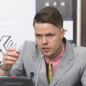 Artem Milevskyi Instagram - 1 травня 2024 року у приміщенні Укрінформу відбулася перша прес-конференція футбольної медійної команди IGNIS. 
Захід зібрав представників ЗМІ та прихильників команди, які обговорили низку важливих питань та поділилися новинами з «внутрішньої кухні» команди.