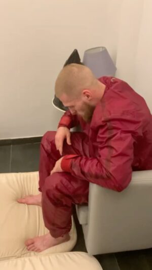 Artem Reznikov Instagram - Мужчину определяет то, во что он верит.