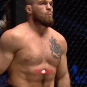 Artem Reznikov Instagram - Мы это сделали! Всем спасибо кто за меня болел 🫂!
Видео @mma.warzone