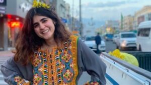 Artemis Pebdani Instagram - RP • @centerforhumanrights The human and civil rights advocate Sepideh Qoliyan faces an imminent and severe threat.

Today, a judge at the Criminal Court warned Sepideh that she could be facing more charges if she continues to appear in court without a hijab. This comes while she is already serving a two-year sentence under the charge of "insulting" the unelected "supreme leader" of the country.

This new trial, occurring within the confines of her imprisonment, revolves around Sepideh's accusation against a state TV reporter, alleging the reporter's involvement with the state security apparatus. 

The session concluded with Qoliyan spitting at her accuser.

Prior to the trial, she had made a resolute declaration that she would not participate in "the show court of the Islamic Republic," drawing attention to the reality that trials involving individuals targeted by the state for political reasons in Iran are devoid of any semblance of due process.

#SepidehQoliyan #Iran #WomensRights #FreeSpeech #UN #سپیده_قلیان