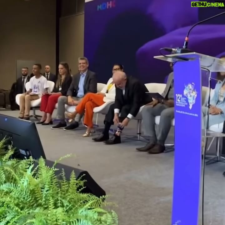 Arthur Morisson - 11.6K Likes - Usa meia com estampa de Frida Kahlo em evento para agradar a turminha feminista mas se mantƩm calado sobre o filho agressor de mulheres. Que ironia!
Achei que só a direita bolsonarista fosse capaz de cometer tamanha crueldade com o sexo opostoā¦