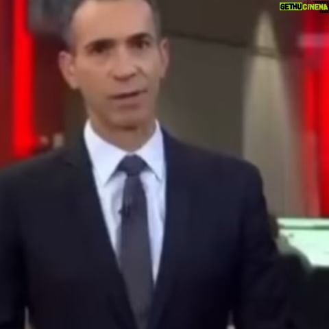 Arthur Morisson - 19K Likes - Nossa, @cesartralli , que emocionante esse relato!
Só faltou a musiquinha triste do Chaves para eu me debulhar em lÔgrimas!
Quem diria que as saidinhas são apenas para que criminosos visitem suas mamães, né?
Que bom que nosso presidente se preocupa ācom a famĆliaā dos presos.
Agora, quem se preocupa com as famĆlias de pessoas honestas, vĆtimas dos criminosos que sĆ£o liberados nas ruas?
Quem se preocupa com a mãe daquele policial que levou uma bala na cabeça de um detento beneficiado?
Como fica o psicológico dessa menina menor ao ser violentada por um animal que deveria estar preso cumprindo pena?
Qual a mãe que vai receber visita de natal do filho morto por um vagabundo solto pela justiça?
Desde quando presĆdio virou colĆ“nia de fĆ©rias?
Isso jĆ” deixou de ser jornalismo hĆ” muito tempo. VocĆŖs sĆ£o uma vergonha para quem trabalha honestamente neste paĆs.
Se alguĆ©m ainda tem dĆŗvidas de como Ć© imprescindĆvel acabarmos com as saidinhas temporĆ”rias, algo que só existe nessa pocilga chamada Brasil, assistam ao podcast Conversa Paralela que gravei com o secretĆ”rio de seguranƧa pĆŗblica de SP e relator do projeto, @guilhermederrite , para que nĆ£o restem mais dĆŗvidas do que estĆ” em jogo.
Quanto mais pessoas se indignarem contra esse absurdo, mais barulho faremos. Compartilhe!