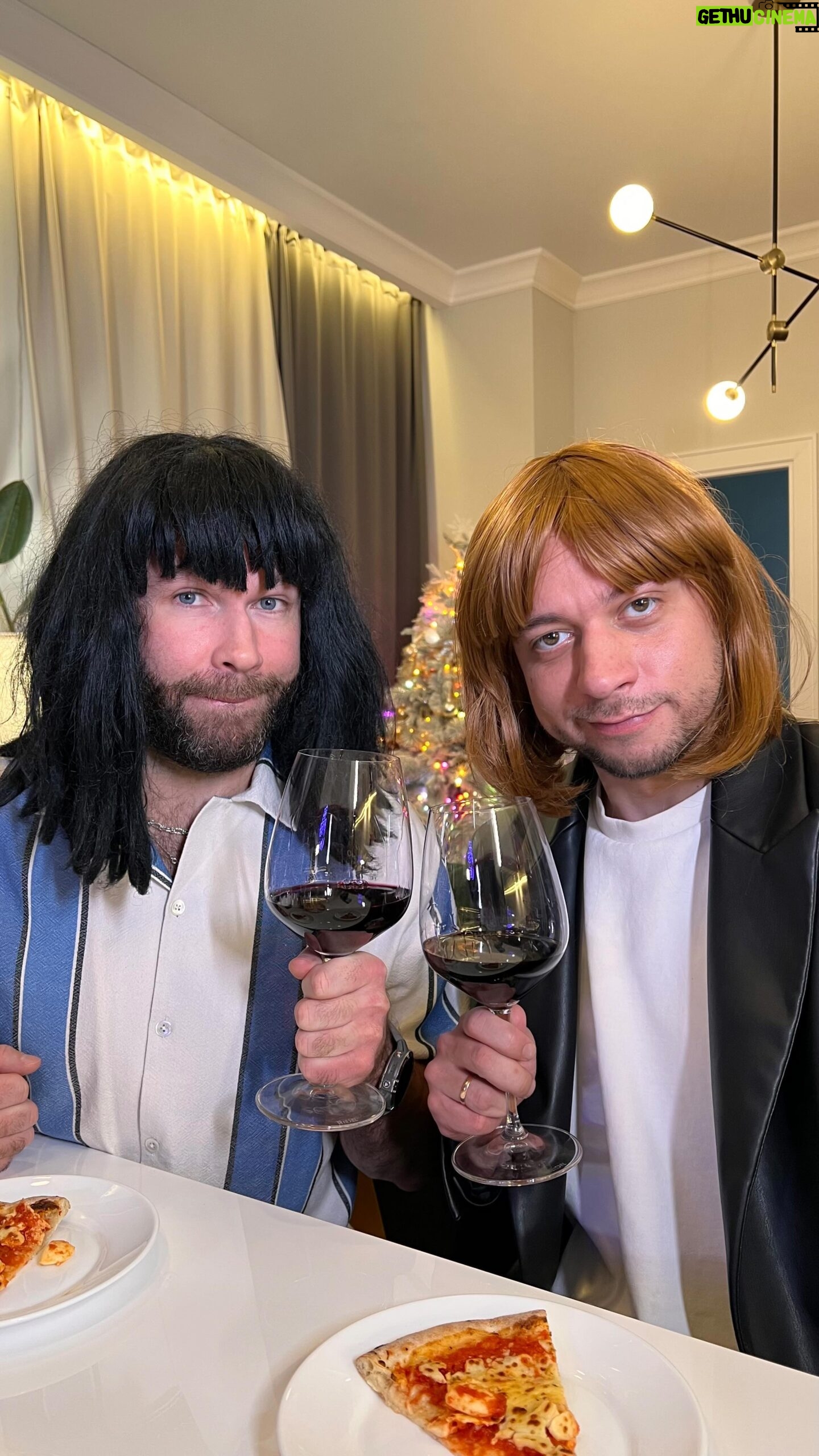 Artur Dilanyan - 199.9K Likes - Чокасаемо подруг…😂 #сантана #yandilan #подруги #юмор
