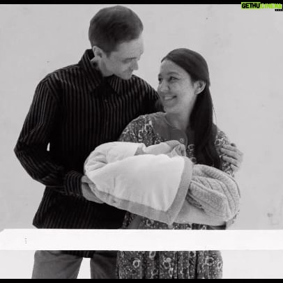 Artur Dilanyan - 51.1K Likes - Это моя личная история детства, и я надеюсь, что она тоже окажется вам близка!
Этой песне больше 8 лет!
Спасибо большое моим подписчикам за участие и сбор средств 🤍 команде @omniproduction.ru за реализацию этого творческого проекта!
Отдельное спасибо моей аудитории за поддержку и возможность реализовать эту работу!
Dir @gevorkyanshot
Dop @yuri.danilov
Producer @yan_gezal
Yuliya Mineeva
ART @rafael_durnoyan
@davranoff97
Administration @daspacehere
@al.triple.a @victoriatretyakova @irishamartin
1AD @pani_kseniia
Focus @magic_yuu
MUA @anngryann @krasnikova_makeup
@mary_sas_
@katya_semenova_makeup
2AD @sssvirida
Dolly @pavel.chyiko
Costume @armine999
@wisterjunk
@matveeva29
Helper @oquilon
Cast @Alexkc_Korytov
Cut @marchenko.films
Love on set Galya Dilanyan, Kamilla Dilanyan, Darina Dilanyan, Teona Gevorkyan @gayane_es @ti_znaesh_ova
Rental @kirillincamerarental