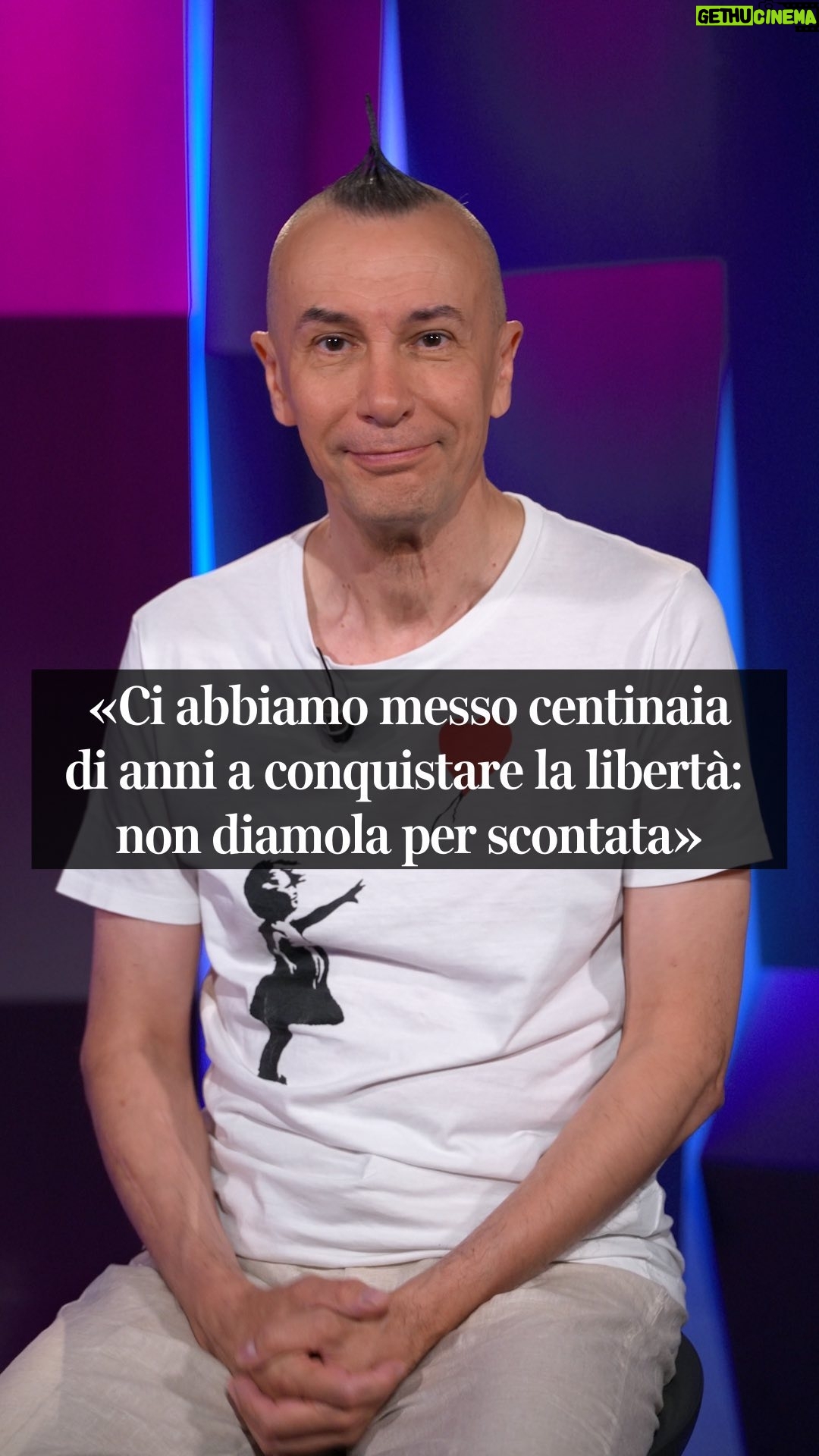Arturo Brachetti - 538 Likes - La libertà? È importante quanto l’aria che respiriamo ma come questa, spesso, la diamo per scontata. Ho avuto il piacere di raccontare il mio pensiero in occasione del #tempodelledonne organizzato dal @corriere e vorrei condividerlo.
Che cos’è per te la libertà?
Se ci sarai, ci vedremo questa sera al Teatro dell’Arte della Triennale di Milano, alla serata inaugurale 2023.
👉🏼 Nelle stories il link all’evento!
#arturobrachetti #tdd2023