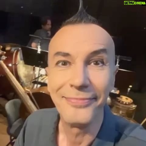 Arturo Brachetti - 429 Likes - Avete mai sentito il suono del temporale riprodotto dall’orchestra? ⛈🌬