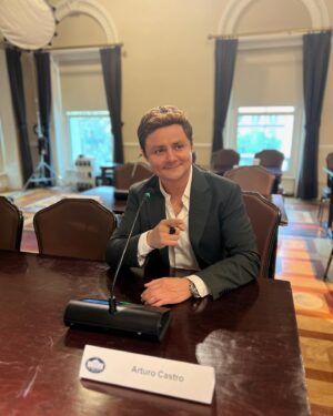 Arturo Castro Instagram - Practicing testifying before congress for when the group chat inevitably leaks… 

So grateful to @equisculture and all the band of hermanos for this incredible experience. 

I got to also meet people from the civil rights area of govt, and I have some amazing news to share regarding female rights on a federal level very soon!