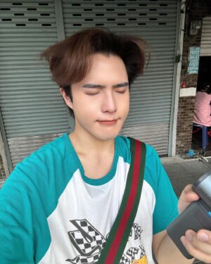 Arun Asawasuebsakul Instagram - Such a lovely and sunny day!~