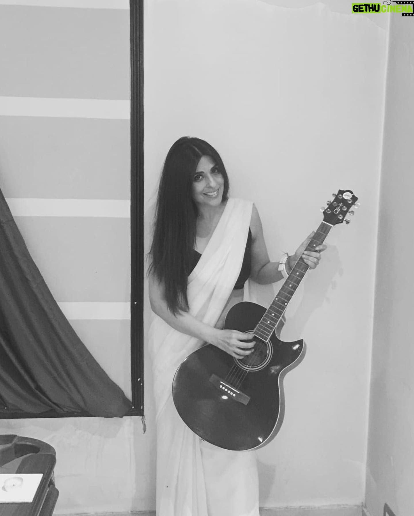 Aryaan Arora - 9.1K Likes - The ones who I am nothing without. Love you so much. Happy Motherās Day! ā¤ļøš @_amira.arora