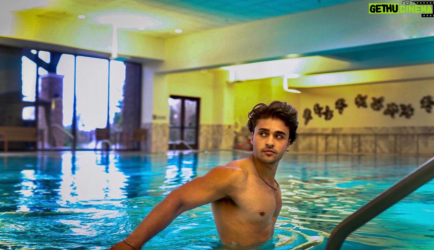 Aryaan Arora - 9.4K Likes - @yo1catskillsny gave me the opportunity to stay at their Luxury Resort and wash away the negativity & stress I had unconsciously accumulated over such a long period of time.
I came back from this extraordinary weekend retreat feeling inspired to live in the present moment at all times.
āThe secret for health for both the mind and body is not to mourn for the past, nor to worry about the future, but to live the present moment wisely and earnestly.ā
- Buddha
šø: @samirmahtani @therudytuesday