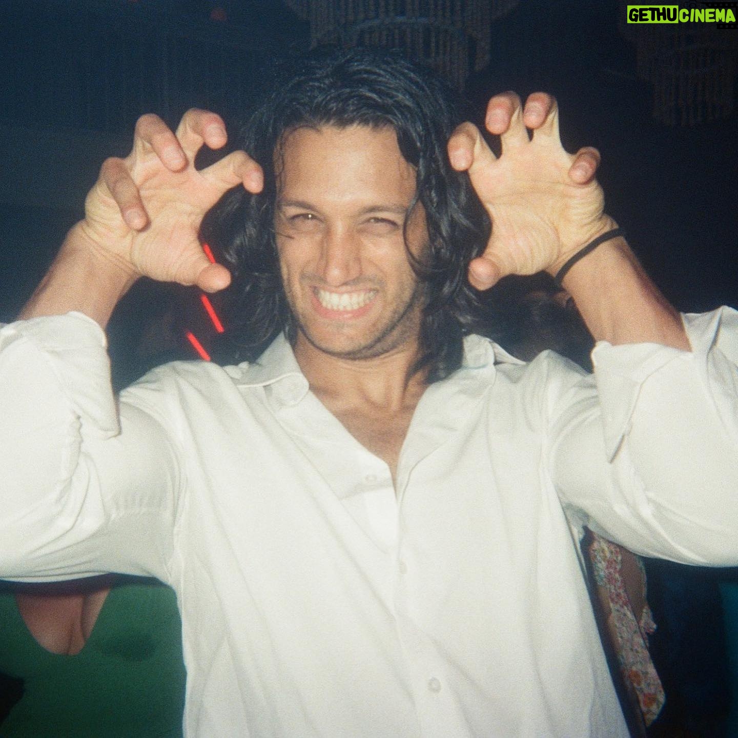 Asaf Goren - 606 Likes - Me @ Omer Funk’s wedding