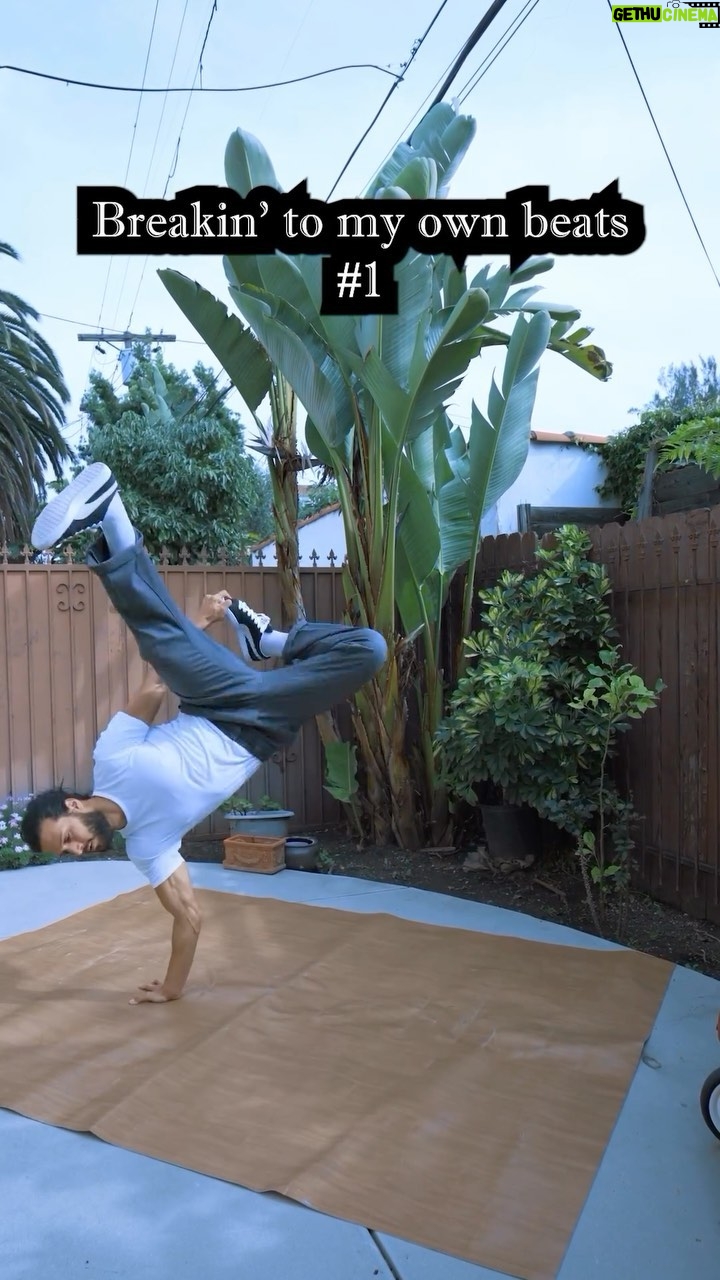Asaf Goren - 460 Likes - Breaking’ to my own beats
#Musicproducer #bboy #beatmaker #breakin’