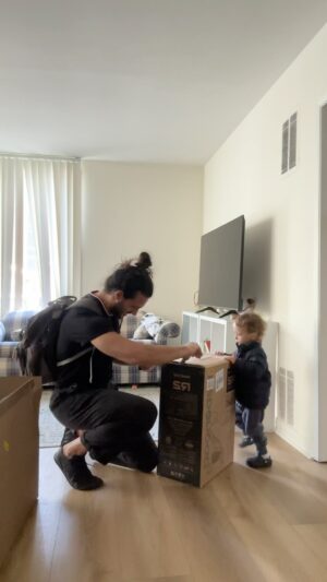 Asaf Goren Instagram - Thank you @beberoad.baby !! It took us less than a minute to assemble the R2 stroller ! Ivri loves it !!!!!!!