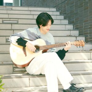 Asahi Itou Instagram - 📸
毎年恒例の、"今"の伊藤あさひを切り取った、、
⁡
フォトブック『ASAHI'22』
⁡
の発売が決定しました！
⁡
また、お渡し会イベントを12/18(日)に東京・SHIBUYA TSUTAYAにて開催します！！
⁡
K-SHOPでは直筆サイン＋宛名入りで販売予定です☺︎
⁡
詳細は、また後日、、。🫠

#ぜひ会いにきてね🫶