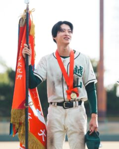 Asahi Itou Most Liked Photos and Posts