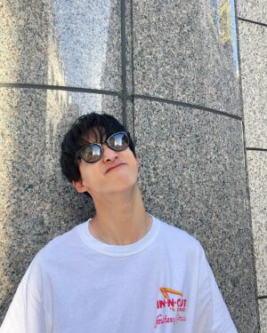 Asahi Itou Instagram - 😎😎