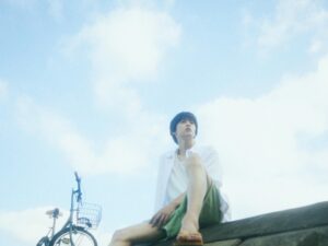 Asahi Itou Instagram - 23歳も☺︎
“今”の伊藤あさひを切り取ったフォトブック
「'23」
発売が決定しました。記念すべき5年目5冊目です！
⁡
都内での発売記念イベントも開催予定です、やっと会えますねー😌
来週頃、改めてお知らせさせてください！
そして、K-SHOPでは直筆サイン&宛名入り特典写真付きで販売予定です！
⁡
実はこれから撮ります。お楽しみに☺︎
23歳のうちなのでご安心を！
ということで、「'19」から「'22」までの4年間の振り返りを〜。わっかいな。
