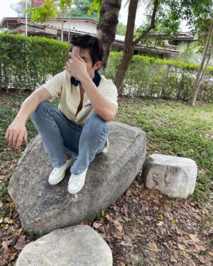 Asavapatr Ponpiboon Instagram - พาสาวไปไหว้พระหน่อย 🧡