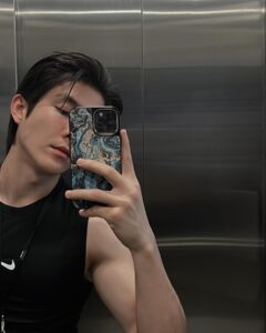 Asavapatr Ponpiboon Instagram - Weather l Vibe l Life l Me ⛈️