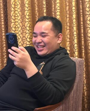 Asei Miki Instagram - 宮城と長野のDENDOツアーの思い出は、
内海さんが僕の部屋に来て、AVのめっちゃエロい話してきたことです。
#内海さん