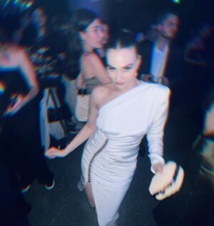 Asena Girişken Instagram - #ellestyleawards @elleturkiye 💫✨⭐️