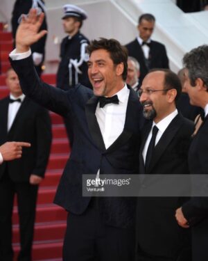 Asghar Farhadi Instagram - Cannes Film Festival opening 2018 | افتتاحیه فستیوال فیلم کن ۲۰۱۸

#everybodyknows #asgharfarhadi #javierbardem #cannes2018