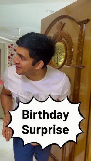 Asha Sharath Instagram - Surprise, Adi🥳🤩
Flew all the way to Bombay just to surprise him! Happy Birthday ✈️🎉 #birthdaysurprise