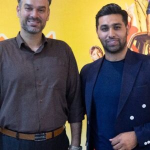 Ashkan Darvishi Instagram - .
نیازی به تعریف و تمجید نداری؛ وقتی حرف مردم‌رو اینقدر شجاعانه میزنی یعنی بهترینی رفیق با شرف دوست داشتنی؛ خیلی مردی
@jalalrashidikoochi1 
#هوندا_آدیداس #جلال_رشیدی_کوچی #مجلس #نماینده_مجلس