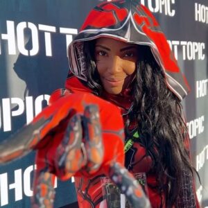 Ashleigh Morghan Instagram - Baby's first SDCC was such a blast omg! I got to cosplay and take photos with a mini version of myself, got into HALL H twice, saw two of my friends host panels, saw exclusive trailers and got super dope gifts. I explored the streets of San Diego (which I loved) and got to geek my brain off!! Haha back in LA now I can fully process, or at least begin to process how amazing this con was.

To @coyjandreau thank you SO much! Because of you I got to have the best first time at San Diego comic con! I got to see you interview KEANU REEVES and comic geniuses in HALL H! You killed it and I'm so blessed to have you as a friend! 

To @sarah_porti you, you are a rare and beautiful soul! Thank you for allowing me to tag along to HALL H AGAIN to see the COOOLEST trailers, watch my favorite actors on panels and just nerd out. I am eternally grateful. (Thank you Michael also for giving me his wristband)! 

To @hottopic for throwing one of the BEST parties at SDCC! AT AN ARCADE! I got to reconnect with some of my favorite friends and delicious food and drinks and play video games!

And to @weaudition for throwing the dopest networking connecting party at SDCC! I saw my favs and met new ones!! 

K I'm gonna go cry, hydrate, nap, and hibernate. #sdcc2022 #sdcc #htfinatic #htxsdccmeetup #sponsoredbyht #hallh #cosplay #cosplayer #convention #hottopic