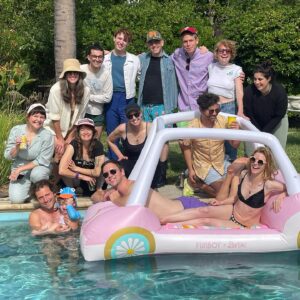 Ashley Bell Instagram - Sun, pool, frambz, fam, babies, dogs, a swarm of bees! Heaven! 🐝 🍰 🏊‍♀️ ☀️🍉@groundlingssundayco Memorial Day hang and the start of summer!!! Dreambz 🥰  #memorialday #brokenforks #hattie #jude! #erinberry #gabbiewasatahorrormarathon