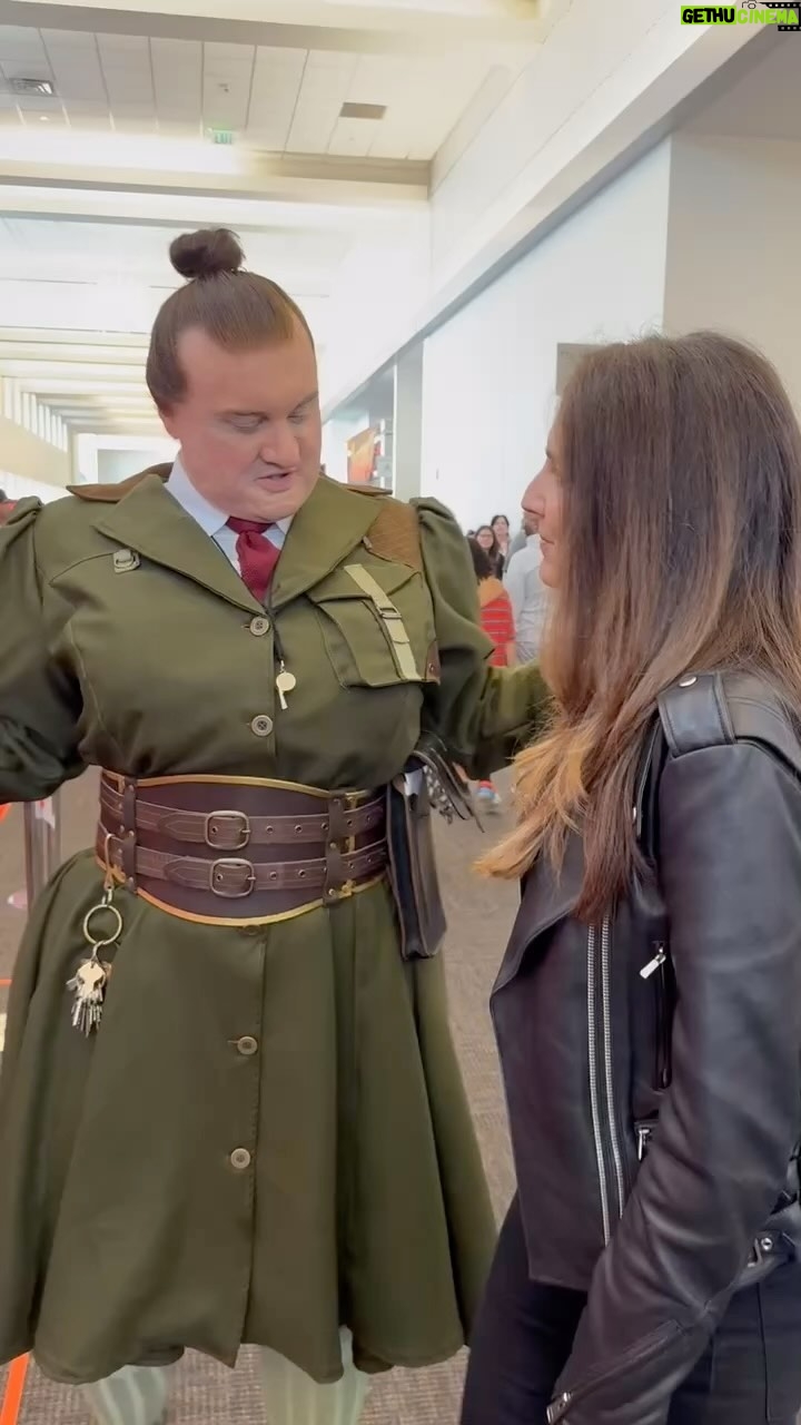 Ashley Laurence - 2.3K Likes - Miss Trunchbull caught me without a Monsterpalooza hall pass. She’s madder than a @chadhatter 💚