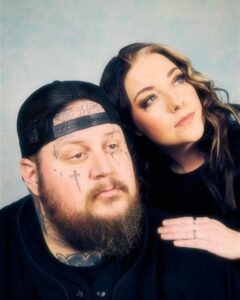 Actress Ashley McBryde HD Instagram Photos and Wallpapers June 2024