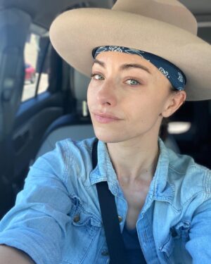 Ashley Platz Instagram - Montana dump 🦬