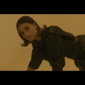 Ashley Reyes Instagram - This is my very official application to be a Bond Girl. 

For @designscene magazine. Video by @markclaudio, shot by @laracallahan, styled by @brianmeller, makeup by @amandathesenbeauty, hair by @jasmineburnsidehair, jewelry from @luxecycledvintage